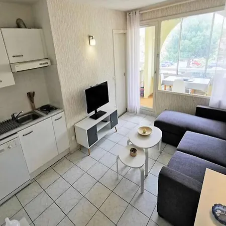 2 For 5 People Apartment *