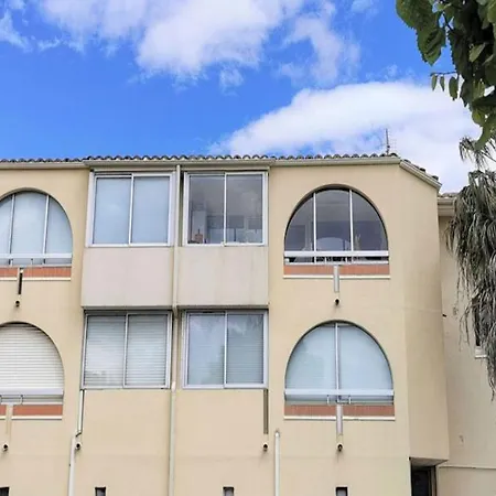 Apartment 2 For 5 People *